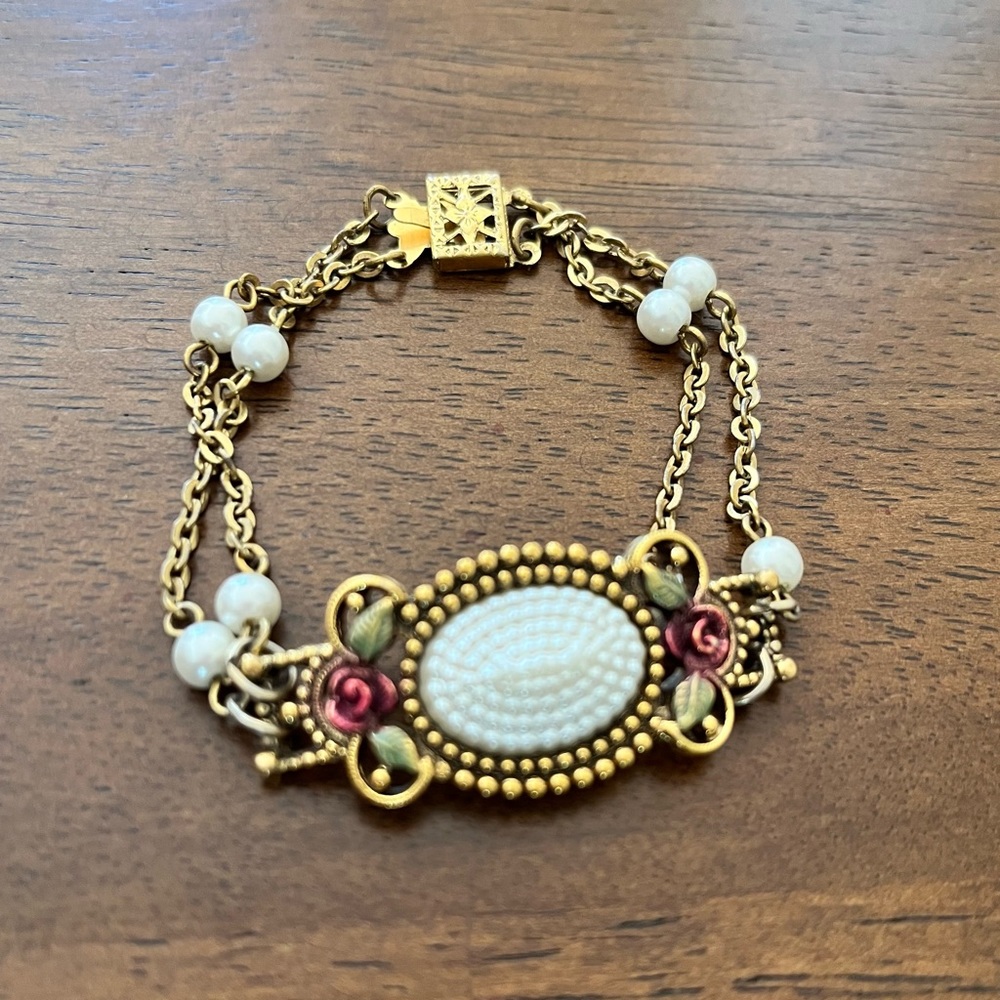 Vintage Style Elegant bracelet